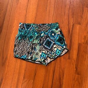 pattern flowy shorts